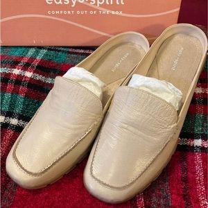 Easy Spirit Natural Leather Aggie Mule Size 11 Wide